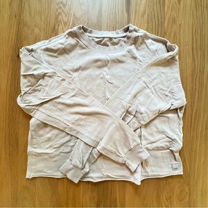 Vuori | Crop Long Sleeve | Cream, Size S